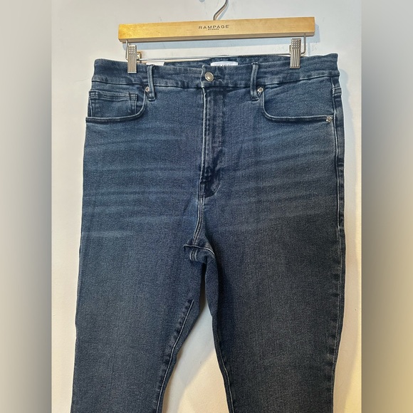 Good American  Plus Size Good Waist Crop High Rise Jeans - Picture 3 of 8